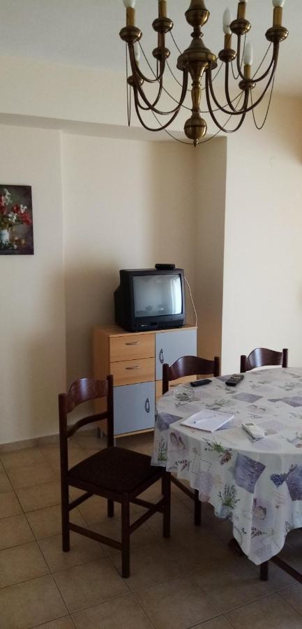 Γεώργιος Παπαϊωάννου Ενοικιαζόμενα Δωμάτια Khronia Ngoại thất bức ảnh